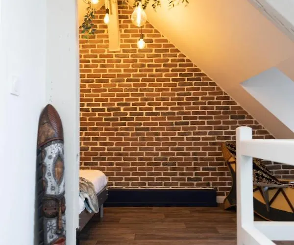 Doux Cocon Tropical Au Coeur Du Centre Apartamento