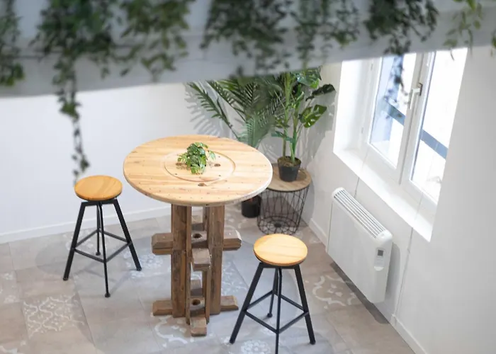 Doux Cocon Tropical Au Coeur Du Centre Apartamento